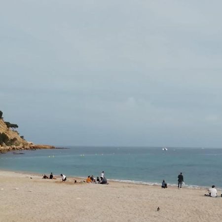 Ferienwohnung Au Calme, 200M Du Centre T2 Avec Balcon Et Parking Cassis Exterior foto