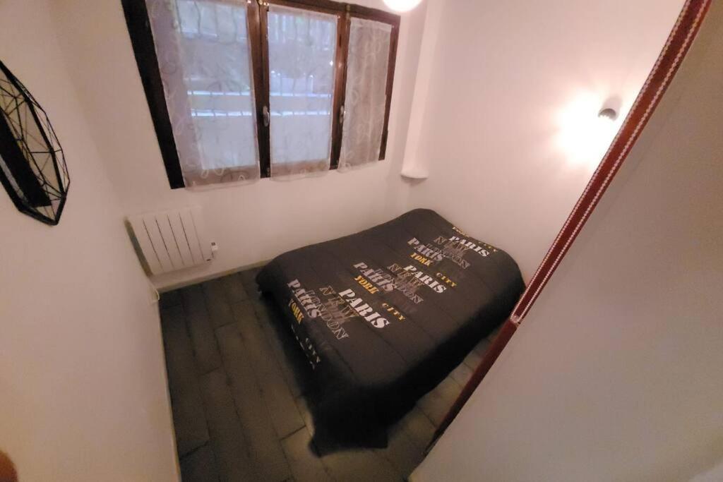 Ferienwohnung Au Calme, 200M Du Centre T2 Avec Balcon Et Parking Cassis Exterior foto